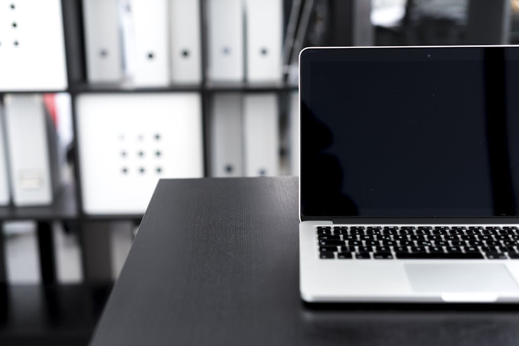 Close Up Photo of a Silver Macbook